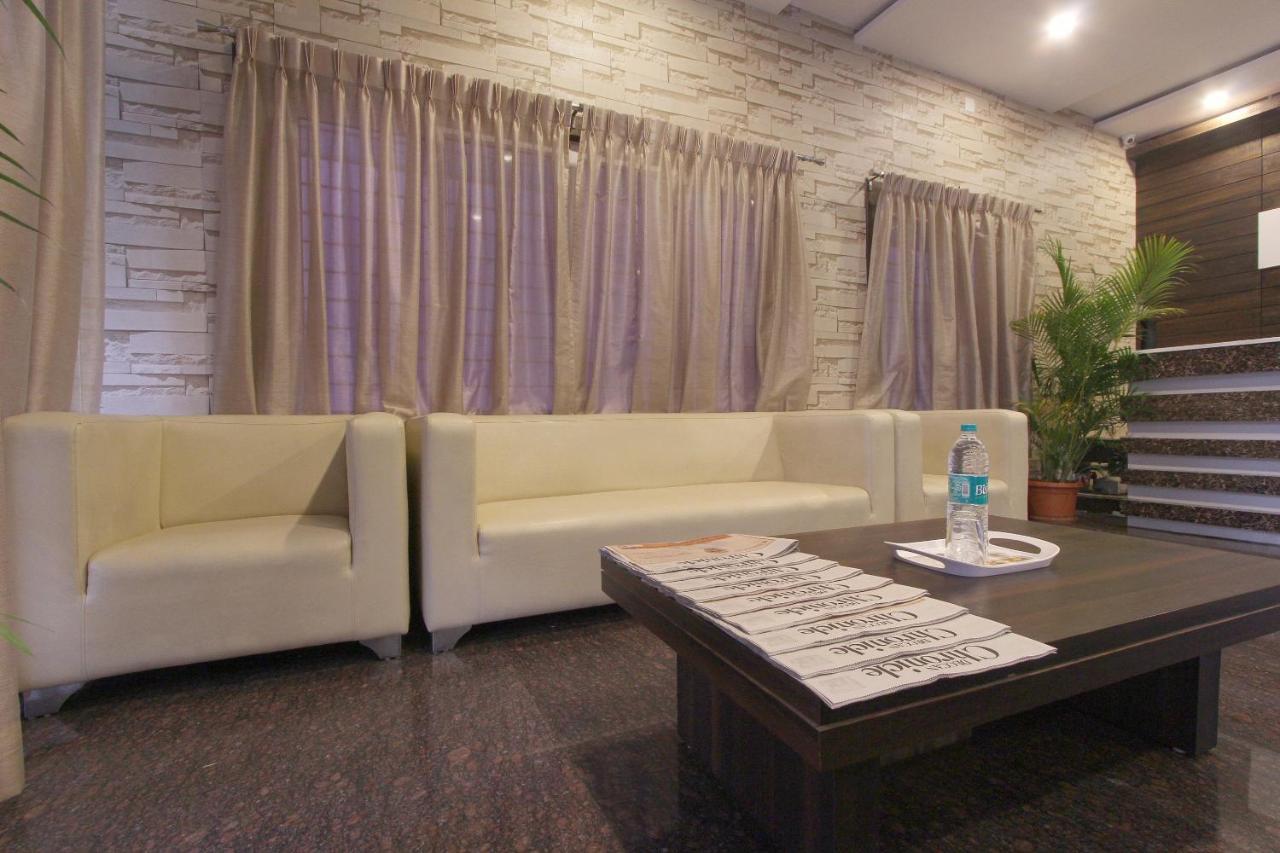 Capital O 70534 Habitat Suites And Rooms バンガロール エクステリア 写真