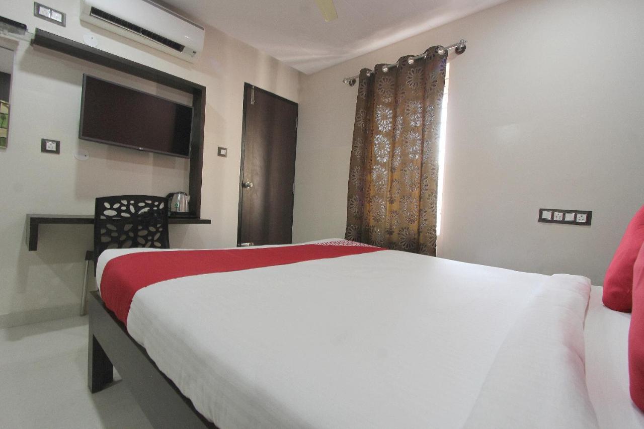 Capital O 70534 Habitat Suites And Rooms バンガロール エクステリア 写真