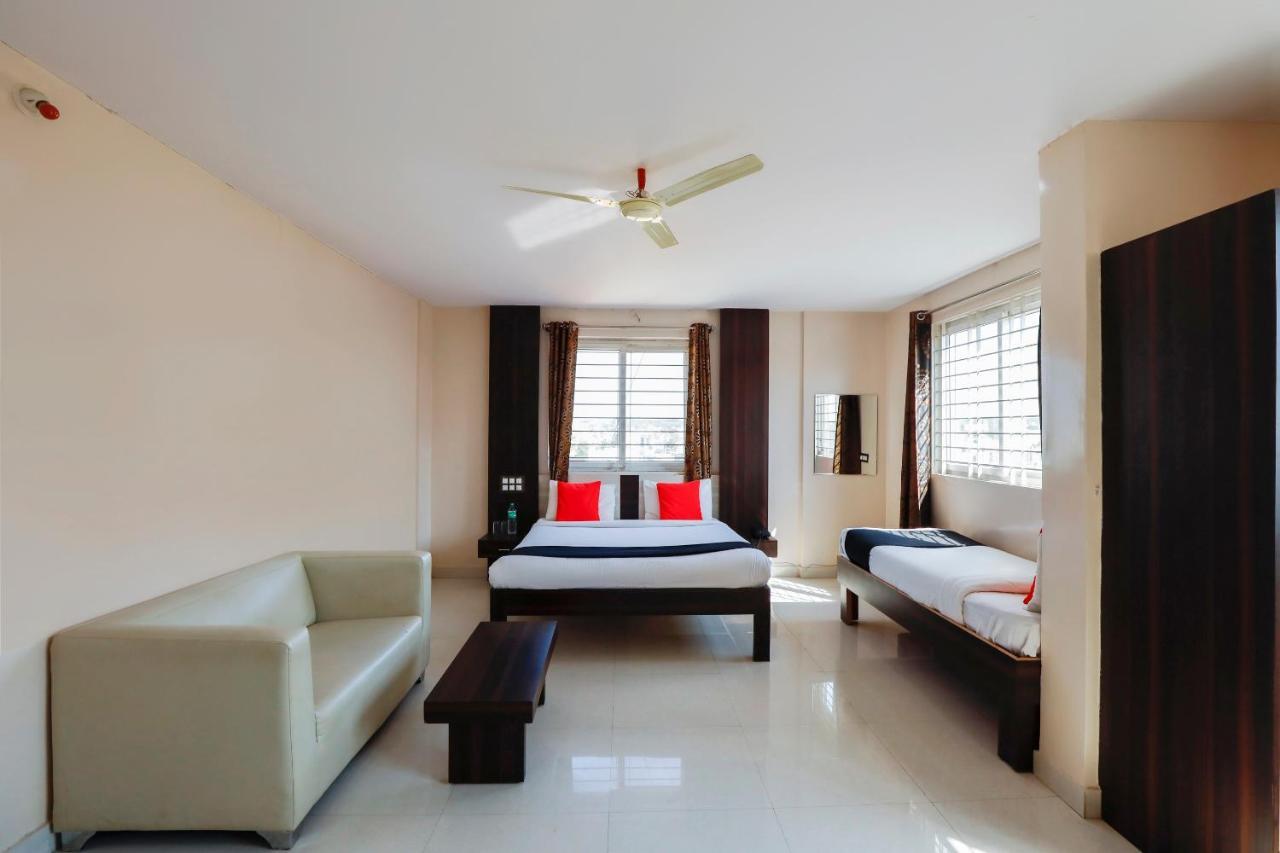 Capital O 70534 Habitat Suites And Rooms バンガロール エクステリア 写真