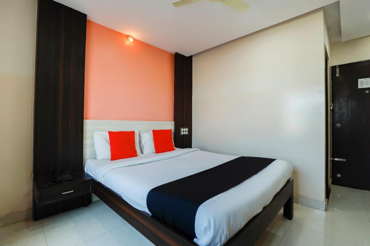 Capital O 70534 Habitat Suites And Rooms バンガロール エクステリア 写真