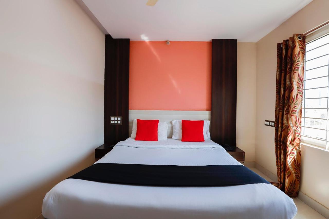 Capital O 70534 Habitat Suites And Rooms バンガロール エクステリア 写真
