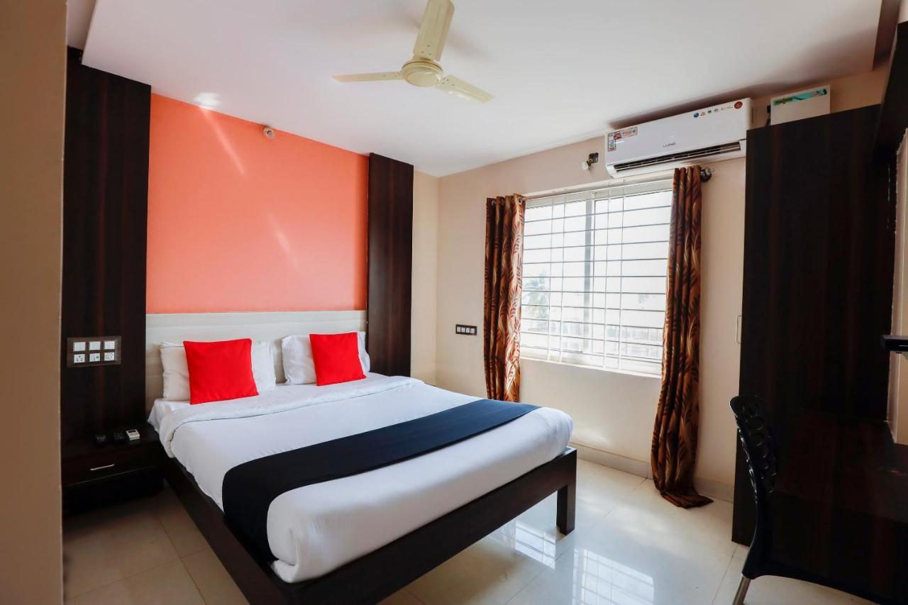 Capital O 70534 Habitat Suites And Rooms バンガロール エクステリア 写真